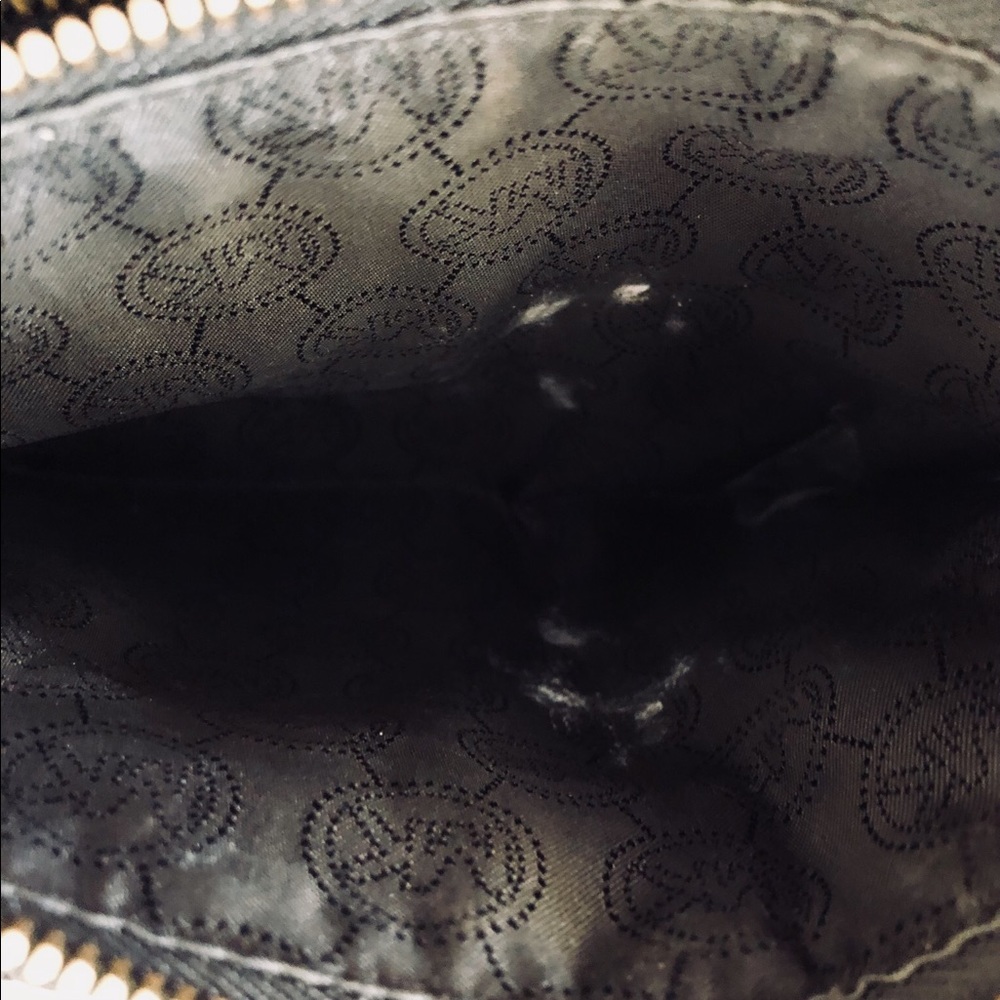 Michael Kors purse - Picture 3 of 5